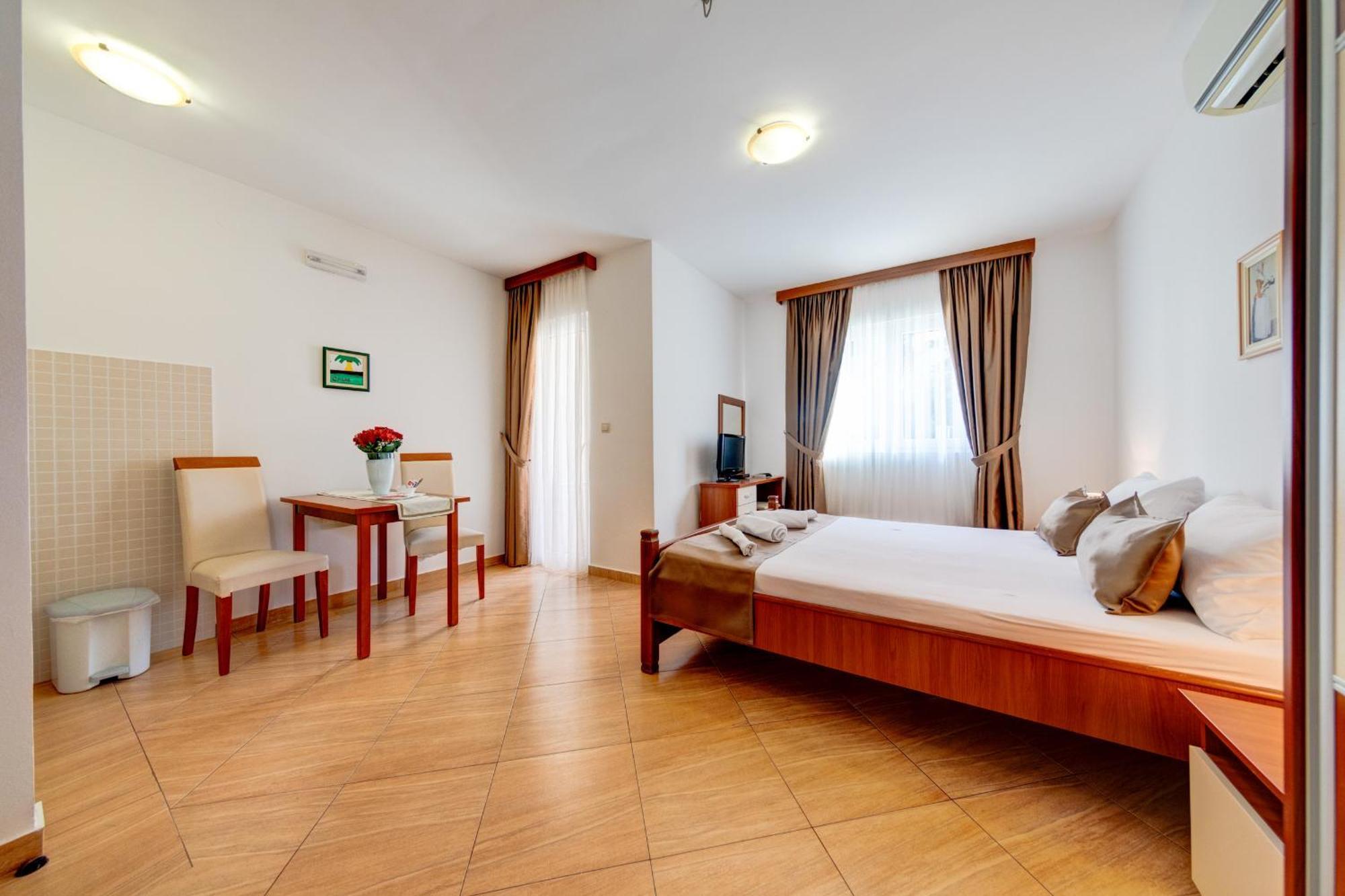 Petrovac Holiday Apartments Zimmer foto
